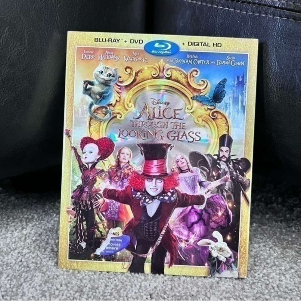 Disney Alice Through The Looking Glass blu-ray + DVD set